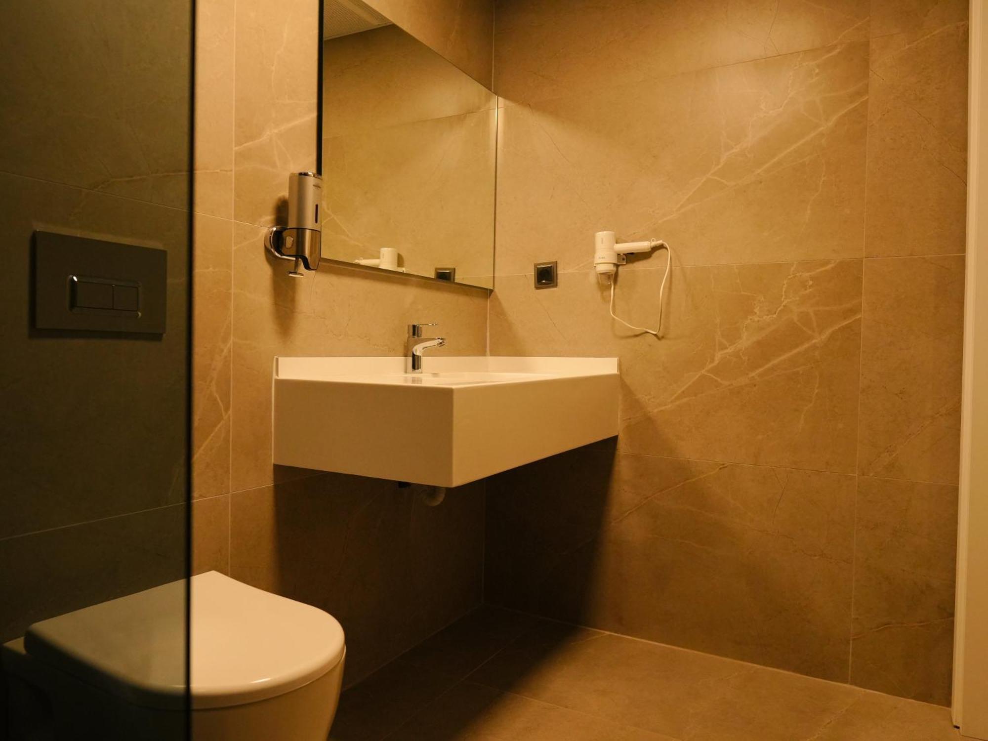 Bonnie City Hotel Antalya Room photo